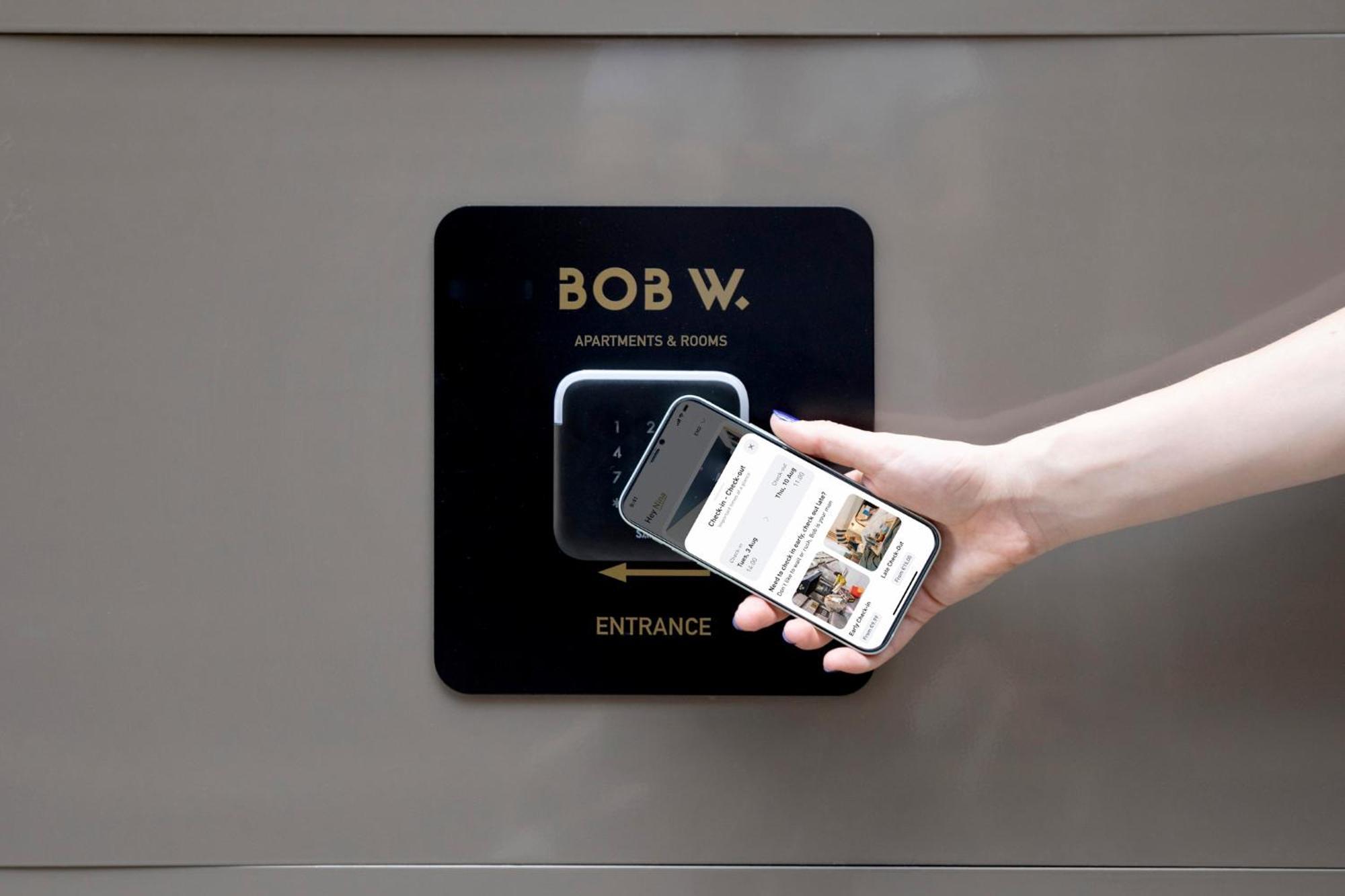 Aparthotel Bob W Arte Madrid Exterior foto